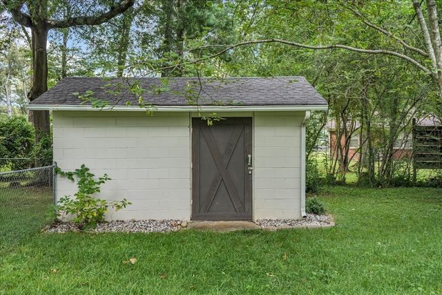 1005 Keylon St, Manchester, TN 37355