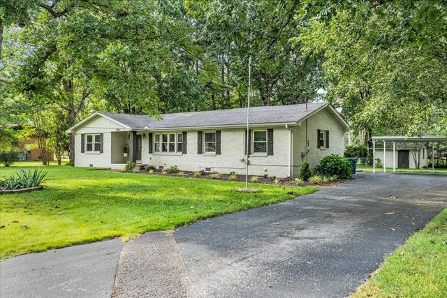 1005 Keylon St, Manchester, TN 37355