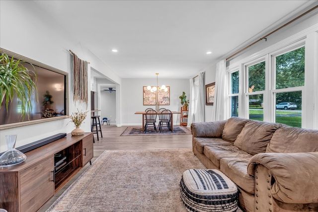 1005 Keylon St, Manchester, TN 37355