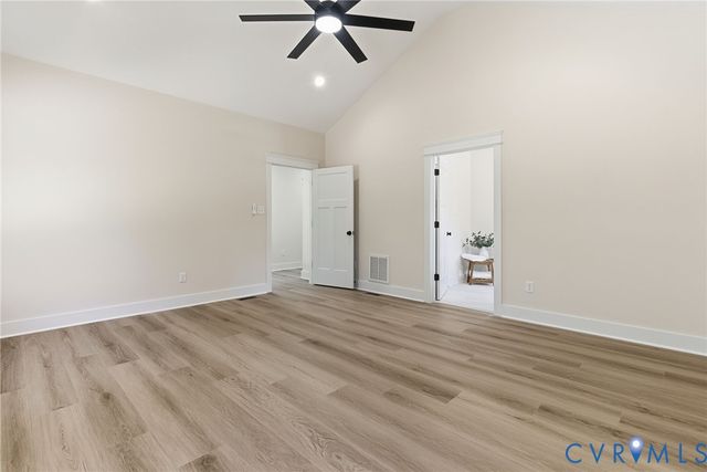 36 Anna Coves Blvd, Mineral, VA 23117