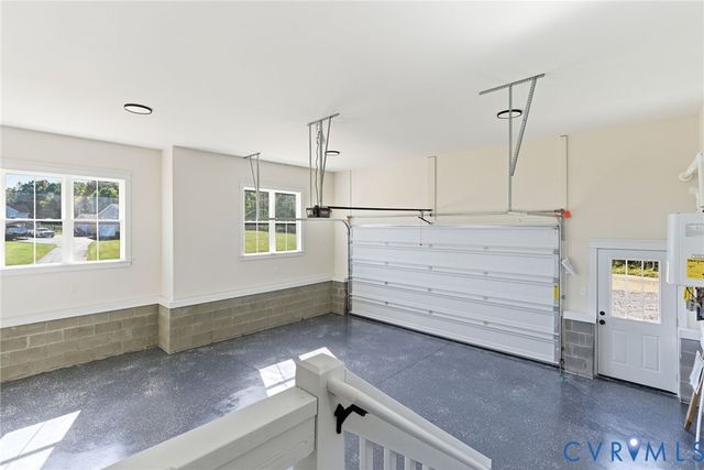 36 Anna Coves Blvd, Mineral, VA 23117