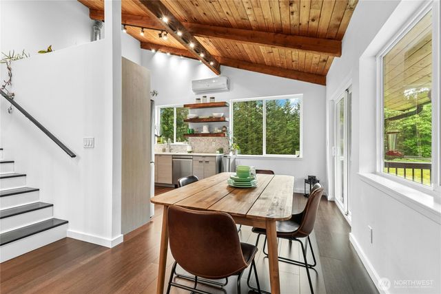 1527 Newberg Road, Snohomish, WA 98290