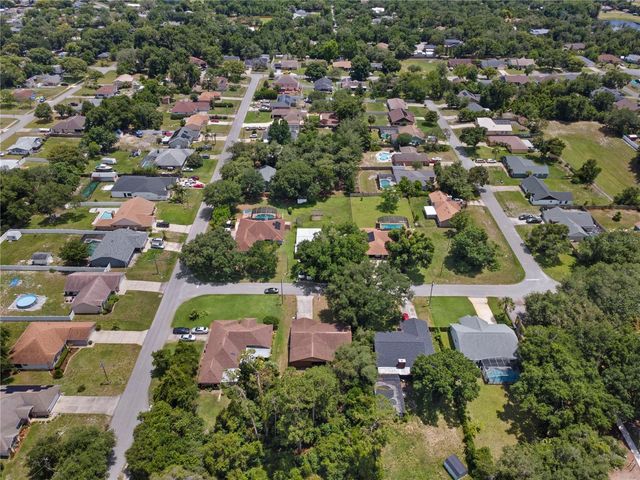 86 SPUR ROAD, Debary, FL 32713