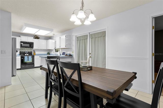 86 SPUR ROAD, Debary, FL 32713