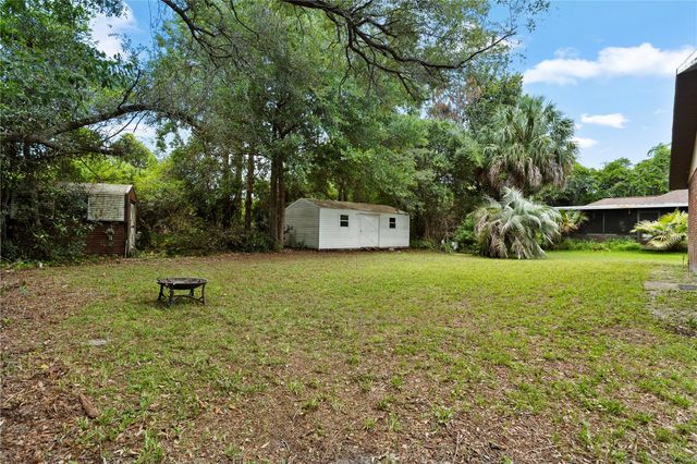 86 SPUR ROAD, Debary, FL 32713