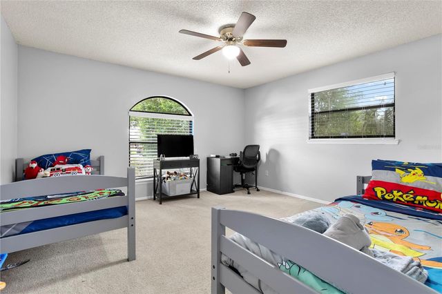 86 SPUR ROAD, Debary, FL 32713