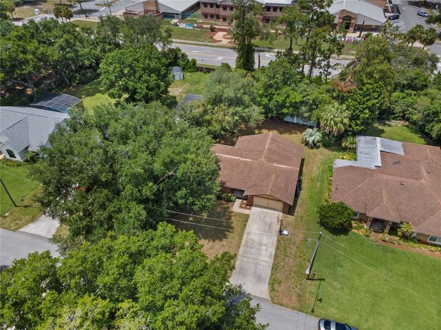 86 SPUR ROAD, Debary, FL 32713