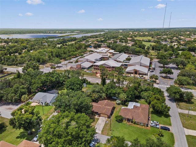 86 SPUR ROAD, Debary, FL 32713