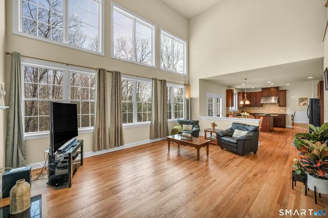 284 Northington Drive, Avon, CT 06001