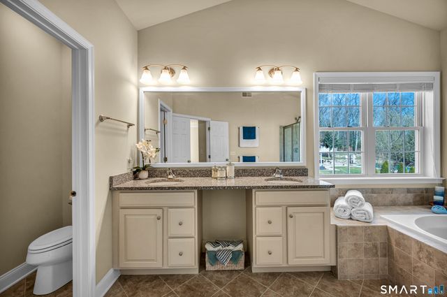 284 Northington Drive, Avon, CT 06001