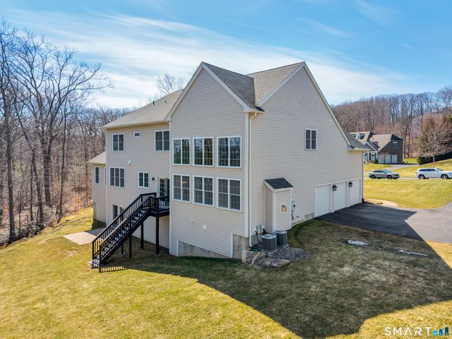 284 Northington Drive, Avon, CT 06001