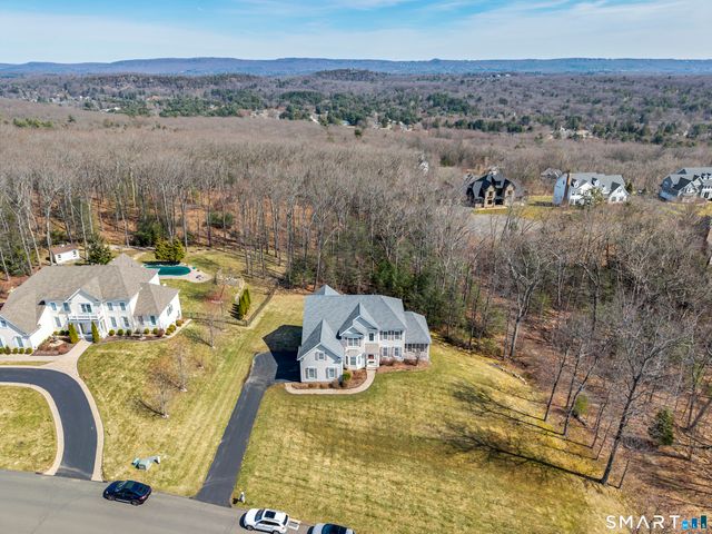 284 Northington Drive, Avon, CT 06001