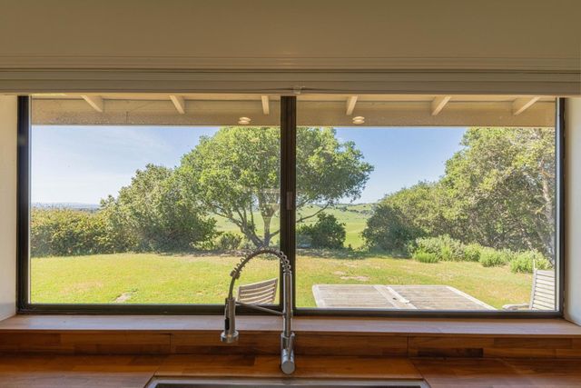 169 Old Stage Road, Salinas, CA 93908