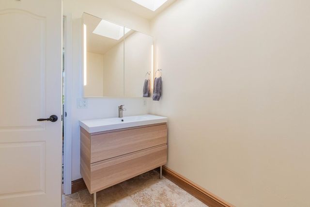 169 Old Stage Road, Salinas, CA 93908