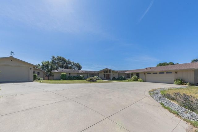 169 Old Stage Road, Salinas, CA 93908