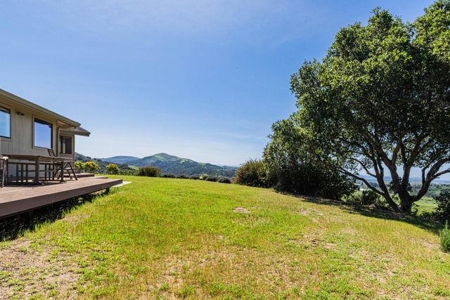 169 Old Stage Road, Salinas, CA 93908