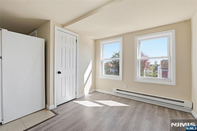 279 Ridgewood Avenue 3, Newark, NJ 07112