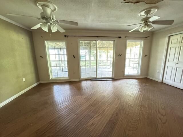 3579 LA-392, Hornbeck, LA 71439