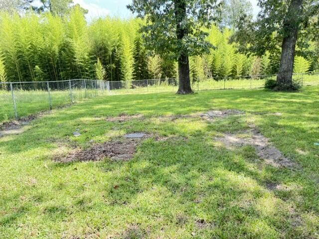 3579 LA-392, Hornbeck, LA 71439