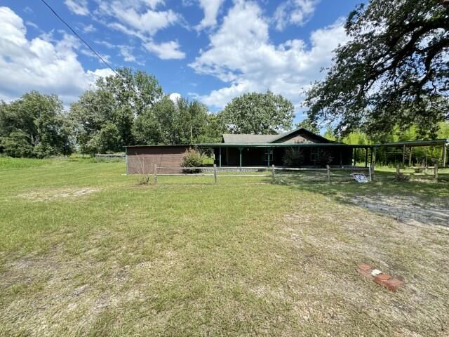 3579 LA-392, Hornbeck, LA 71439