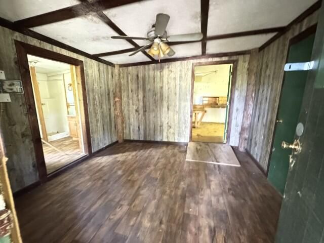 3579 LA-392, Hornbeck, LA 71439