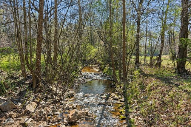 5388 Frazer Road, Buford, GA 30518