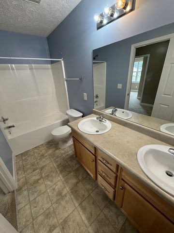 805 Chilhowee Ct, Smyrna, TN 37167