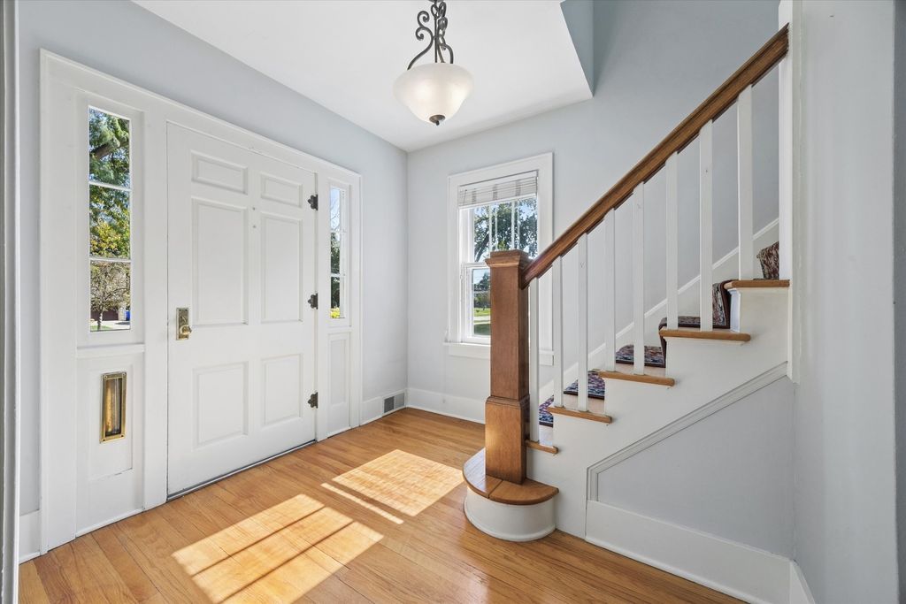 808 Howard Street, Wheaton, IL 60187 — photo 3