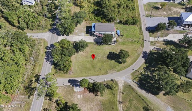 105 Mimosa Street, Pass Christian, MS 39571