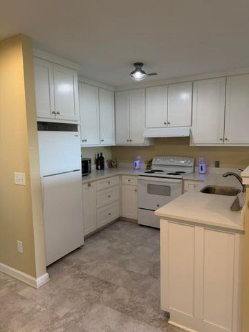 1071 Clearview Drive, Manning, SC 29102