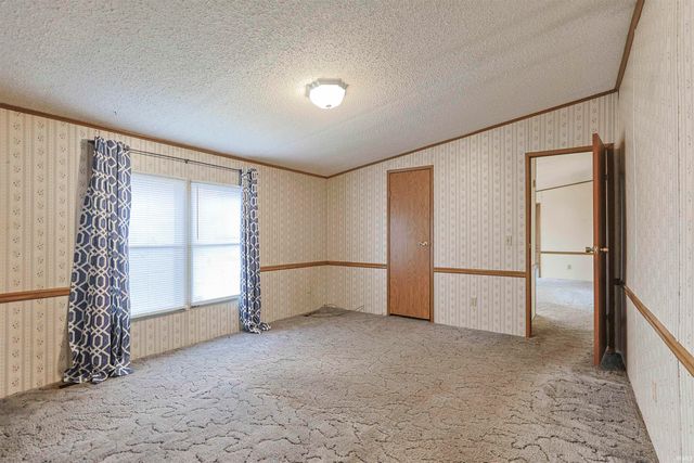 5215 Hazelwood Court, South Bend, IN 46619