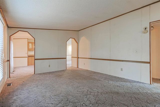 5215 Hazelwood Court, South Bend, IN 46619