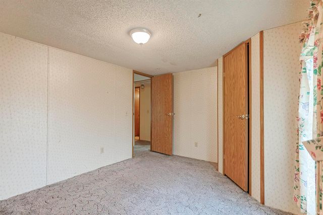 5215 Hazelwood Court, South Bend, IN 46619