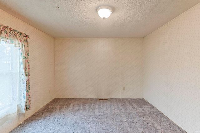 5215 Hazelwood Court, South Bend, IN 46619