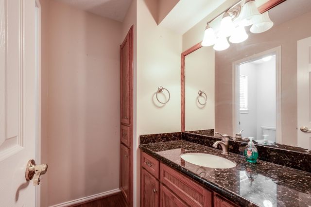 2002 Indian Shores Road, Crosby, TX 77532