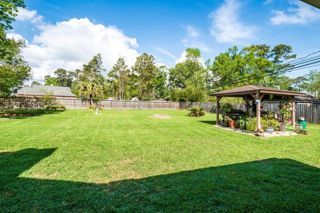 2002 Indian Shores Road, Crosby, TX 77532