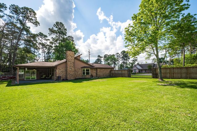 2002 Indian Shores Road, Crosby, TX 77532