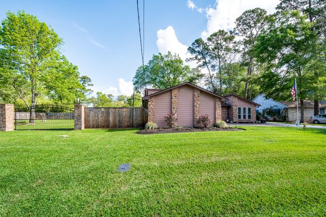 2002 Indian Shores Road, Crosby, TX 77532