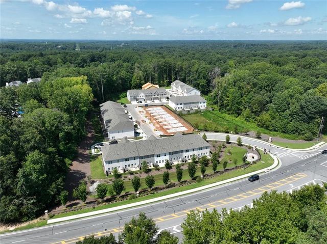 688 Sunstone Lane, Lawrenceville, GA 30043
