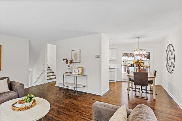 7012 Regent Avenue N, Brooklyn Center, MN 55429