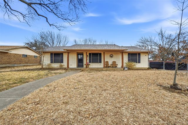 102 N Valley Street, Red Oak, TX 75154