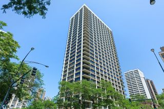 88 W SCHILLER Street 805, Chicago, IL 60610