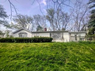 120 Longwood Avenue, Anderson, IN 46011