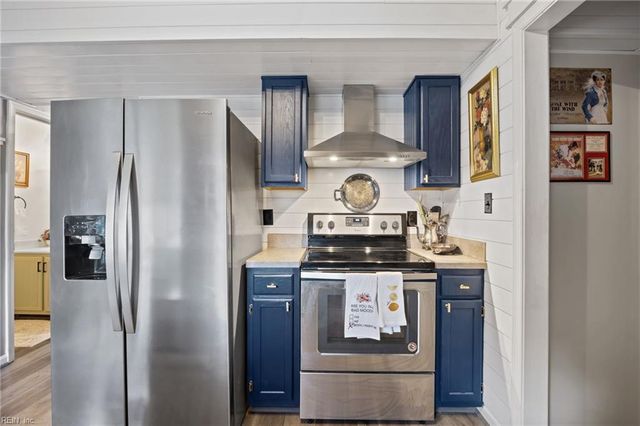 10 Old Pond CT, Hampton, VA 23666