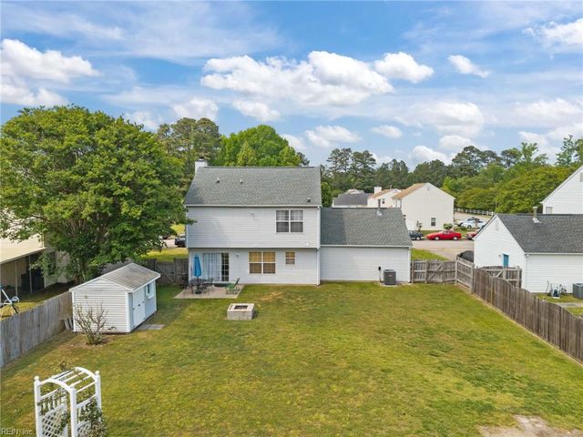 10 Old Pond CT, Hampton, VA 23666