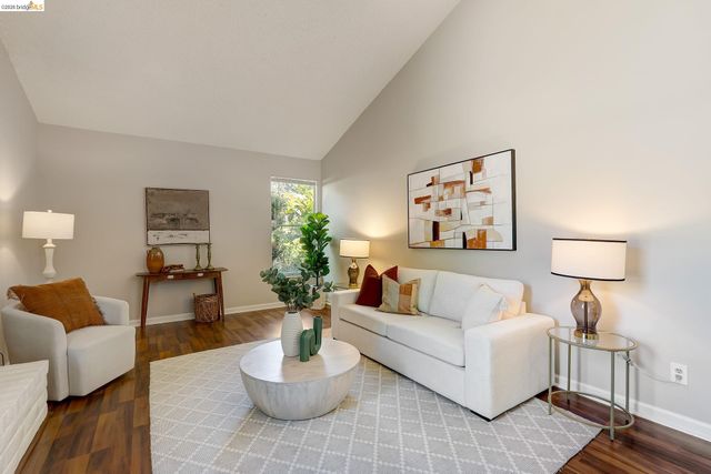 2651 Tamalpais Dr, Pinole, CA 94564