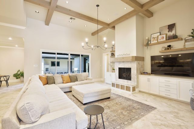 12006 Utica Avenue, Lubbock, TX 79424