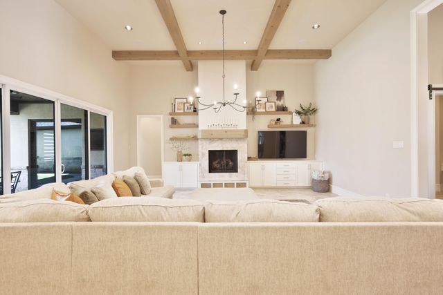 12006 Utica Avenue, Lubbock, TX 79424