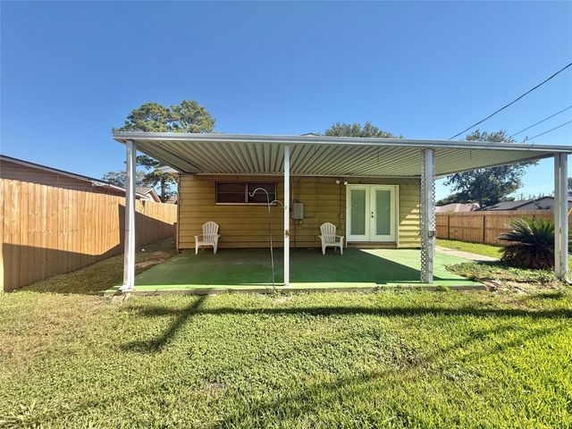 12842 Corpus Christi St, Houston, TX 77015