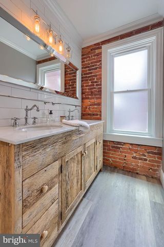 644 W WALNUT ST, Lancaster, PA 17603